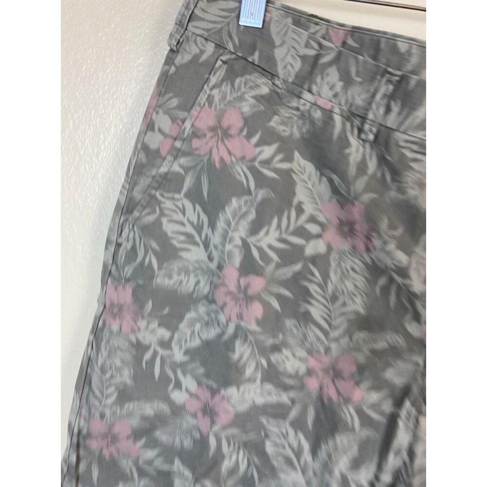 UNIQLO Floral Mens Chino Shorts size XL Hawaiian Vacation Casual Cruise Resort - Picture 10 of 16